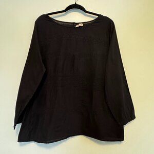 Old Navy Black Textured Blouse – Size XL - 0153